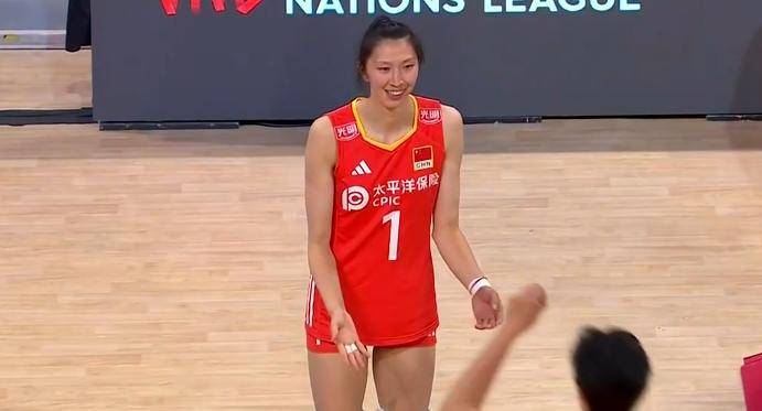 关于阿扎伦卡焦点对战，科维托娃与90激战拜仁分钟，出色发挥胜负难料！的信息