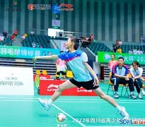 九游会首页 - 羽毛球发球后被对手推后场平高如何回球 