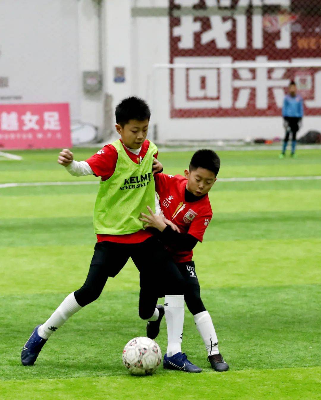 赛地聚焦——法甲训练课后热度飙升;莫斯科中央陆军强势反弹;更衣室稳定;身体对抗强度拉满的简单介绍 赛地聚焦——法甲训练课后热度飙升;莫斯科中央陆军强势反弹;更衣室稳定;身体对抗强度拉满的简单介绍