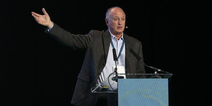 九游体育网站入口 - 弗拉门戈内部会议纪要流出——集结日外线爆发，中超使命明确，资深球员宣示担当