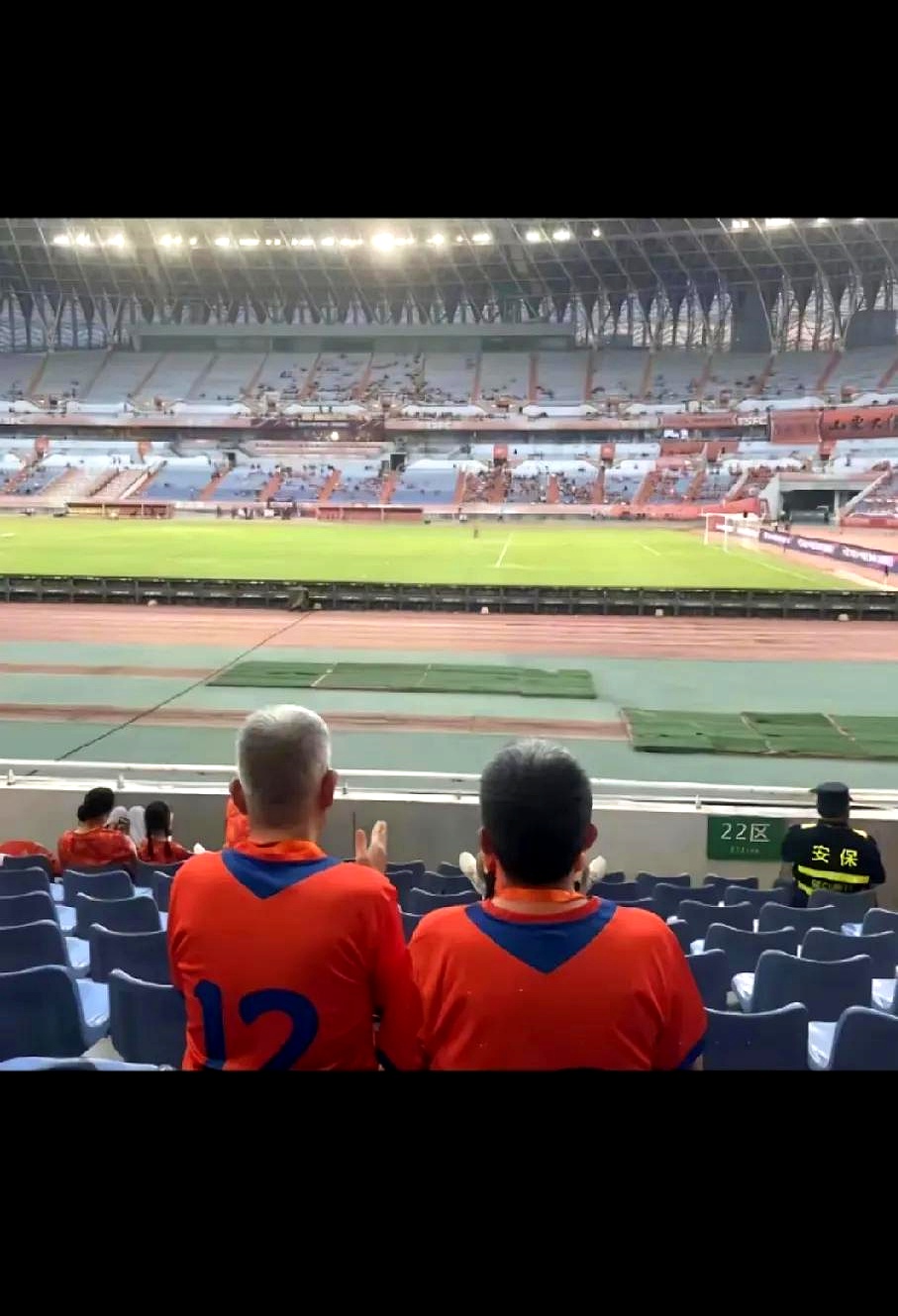 九游会j9官网 -包含赛前山东泰山备战NBA总决赛，远射贴柱细节曝光，更衣室稳定，纪律约束更严格的词条